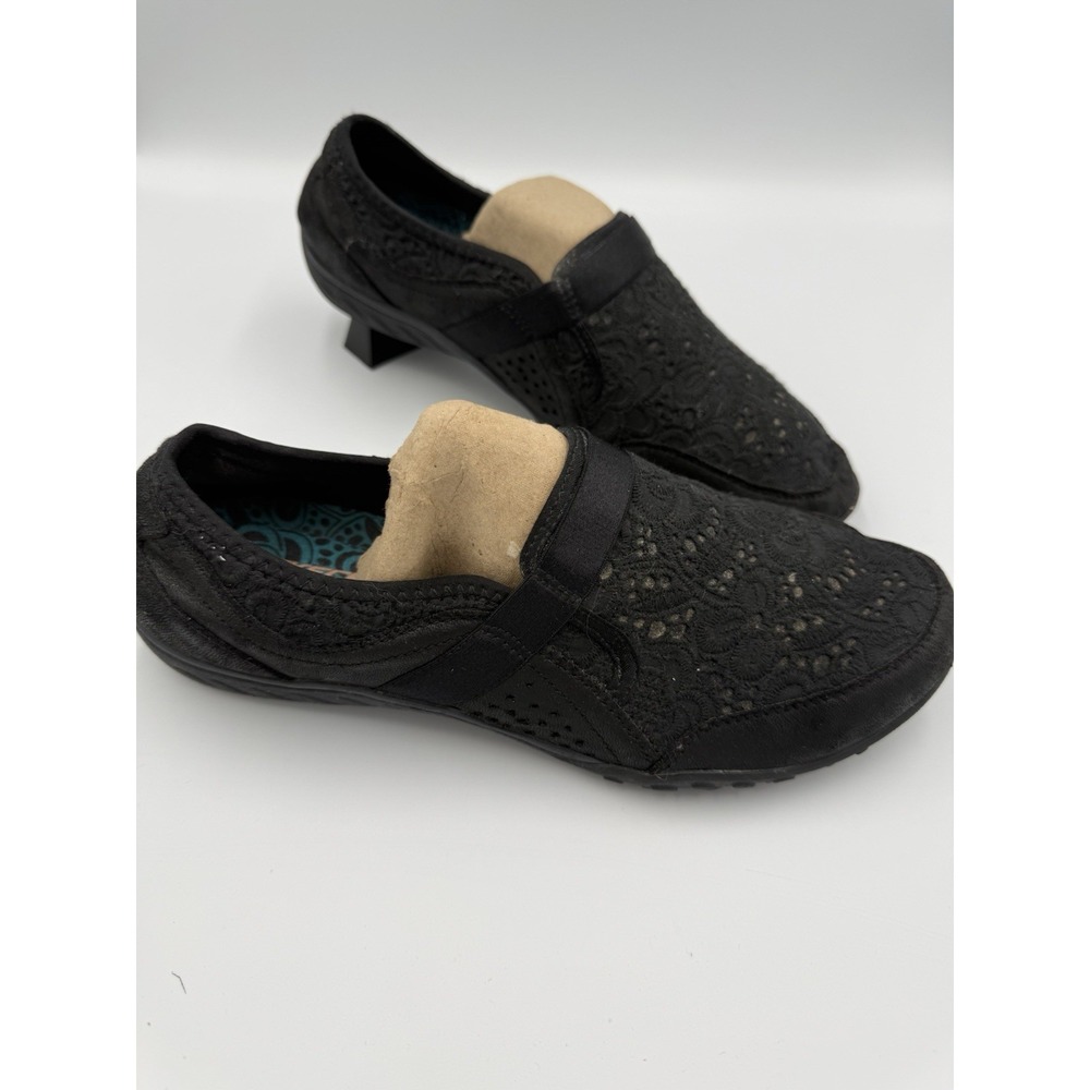 Skechers Women's Relaxed Fit Black Suede Lace Walking Slip-On Shoes Size 9